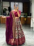 DESIGNER-DOLA-SILK-FOIL-PRINT-WORK-LEHENGA-CHOLI-WITH-DUPATTA-PARTY-WEAR-WHOLESALE-PRICE-ETHNIC-GARMENT-7.jpg