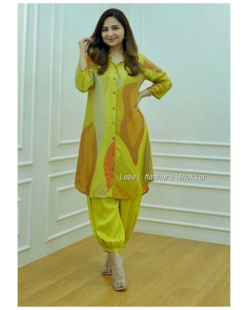 DESIGNER MUSLIN PRINT WORK  KURTI PATIYALA PERROT GREEN