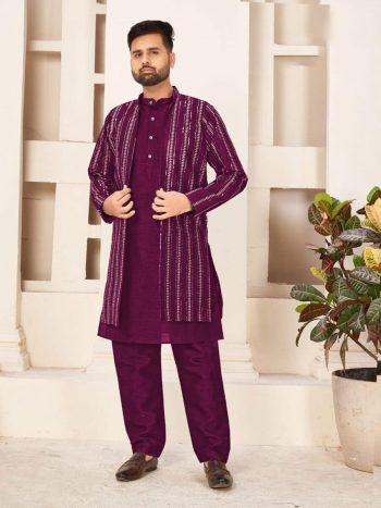 FASHIONABLE BANGLORI SILK MIRROR EMBROIDERY SEQUENCE WORK KURTA PAJAMA WITH KOTI WINE