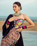 TRADITIONAL-BUTTER-SILK-EMBROIDERY-MIRROR-WORK-LEHENGA-CHOLI-WITH-DUPATTA-PARTY-WEAR-WHOLESALE-PRICE-ETHNIC-GARMENT-1.jpeg