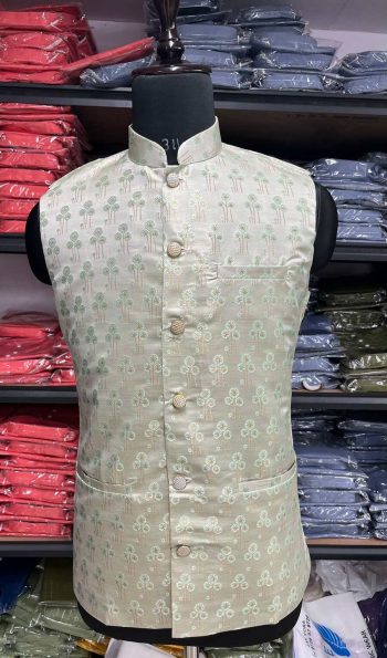 TRADITIONAL JACQUARD WORK JACKET WHITE