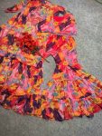 TRENDING-CHIFFON-DIGITAL-PRINTED-SHRUG-BOTTOM-WOTH-BLOUSE-PARTY-WEAR-WHOLESALE-PRICE-ETHNIC-GARMENT-3-1.jpeg
