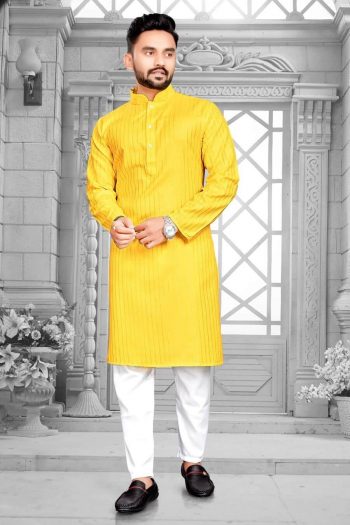 TRENDING WEAVING WORK MEN'S KURTA WITH PAYJAMA YELLOW