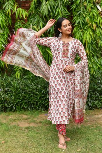 ATTRACTIVE COTTON BLEND PRINTED TOP BOTTOM WITH DUPATTA WHITE
