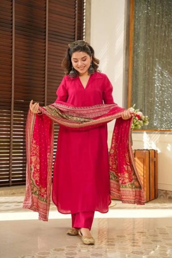 FANCY GEORGETTE DIGITAL PRINT WORK TOP PANT WITH DUPATTA  MAROON
