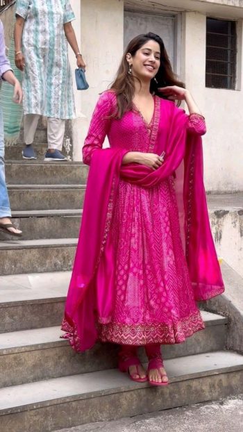 TRENDING GEORGETTE DIGITAL PRINTED EMBROIDERY SEQUENCE WORK GOWN BOTTOM WITH DUPATTA RANI