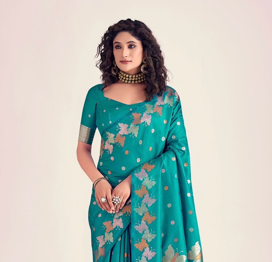ATTRACTIVE-BANARASI-SILK-WITH-ZARI-WEAVING-WORK-SAREE-WITH-UNSTITCHED-BLOUSE-PARTY-WEAR-WHOLESALE-PRICE-ETHNIC-GARMENT-50.jpeg