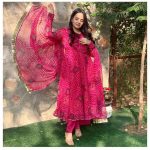 DESIGNER GEORGETTE PRINTED LACE READY TO WEAR WORK GOWN WITH DUPATTA PARTY WEAR WHOLESALE PRICE ETHNIC GARMENT (2)