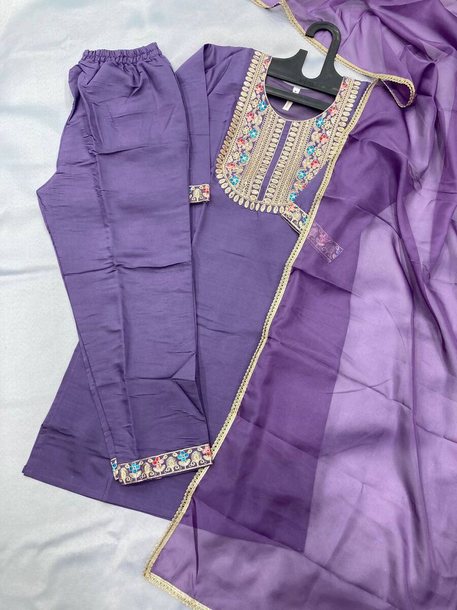 DESIGNER SILK BLEND EMBROIDERY WORK TOP BOTTOM WITH DUPATTA PARTY WEAR WHOLESALE PRICE ETHNIC GARMENT (1)