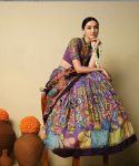 ATTRACTIVE CREPE KALAMKARI PRINT WORK LEHENGA CHOLI WITH DUPATTA WEDDING WEAR WHOLESALE PRICE ETHNIC GARMENT (4)