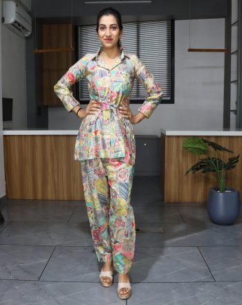 TREANDING VISCOSE CHANDERI FLORAL PRINT WITH FOIL WORK CO-ORD SET GREY