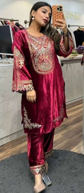 DESIGNER VELVET EMBROIDERY CODING SEQUENCE WORK KURTI WITH PALAZZO MAROON