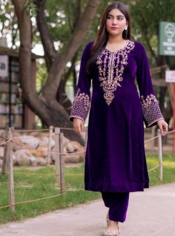 FASHIONABLE VELVET EMBROIDERY SEQUENCE WORK TOP PALAZZO WITH DUPATTA PURPLE