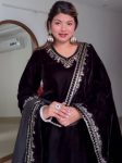 FASHIONABLE VELVET EMBROIDREY SEQUENCE WORK TOP BOTTOM WITH DUPATTA BLACK