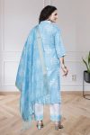 3NEW ARRIVAL COTTON DIGITAL PRINTED TOP BOTTOM WITH DUPATTA CASUAL WEAR WHOLESALE PRICE ETHNIC GARMENT (18)