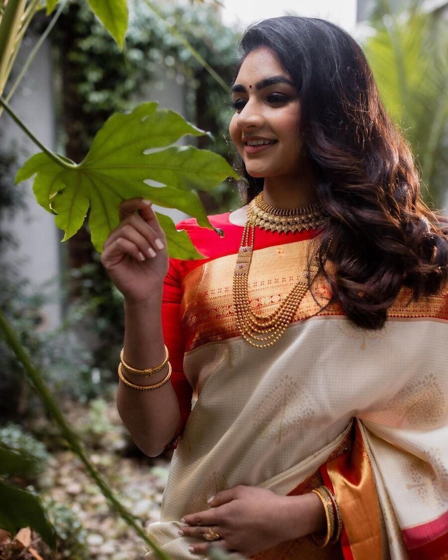 DESIGNER LICHI SILK JACQUARD BORDER WORK SAREE WITH UNSTITCHED BLOUSE PARTY WEAR WHOLESALE PRICE ETHNIC GARMENT (4)
