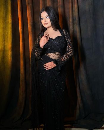 DESIGNER NET THREAD SEQUENCE WORK SAREE WITH UNSTITCHED BLOUSE BLACK