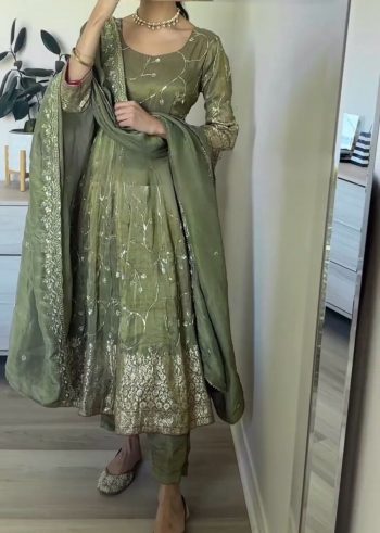 DESIGNER SHIMMER GEORGETTE EMBROIDERY 5 MM SEQUENCE WORK ANARKALI GOWN BOTTOM WITH DUPATTA MEHNDI
