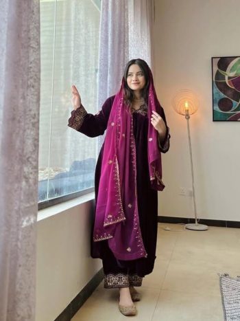 DESIGNER VELVET ZARI EMBROIDERY WORK GOWN BOTTOM WITH DUPATTA WINE
