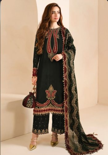 DESIGNER VISCOSE VELVET EMBROIDERY SEQUENCE THREAD ZARI AND LACE WORK TOP PALAZZO WITH DUPATTA GREEN