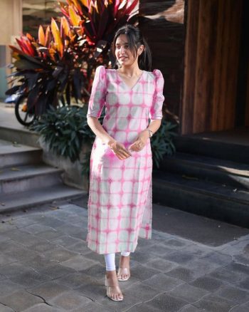 FANCY RAYON SLUB DIGITAL PRINTED ONLY KURTI  PINK