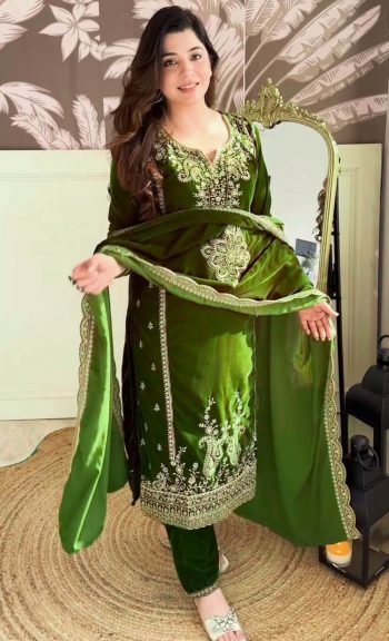 FANCY VELVET EMBROIDERY SEQUENCE WORK TOP BOTTOM WITH DUPATTA PARROT GREEN