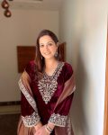 FASHIONABLE VELVET EMBROIDERY SEQUENCE WORK TOP BOTTOM WITH DUPATTA PARTY WEAR WHOLESALE PRICE ETHNIC GARMENT (3)