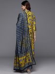 LATEST COTTON FLORAL PRINT TOP BOTTOM WITH DUPATTA CASUAL WEAR WHOLESALE PRICE ETHNIC GARMENT (2)