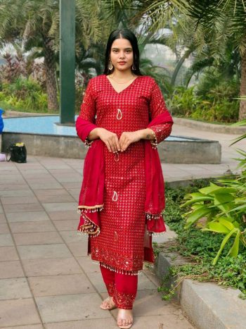 LATEST GEORGETTE EMBROIDERY SEQUENCE WORK TOP BOTTOM WITH DUPATTA RED