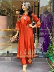 LATEST RAYON FOIL PRINTED TOP WITH BOTTOM FESTIVE WEAR WHOLESALE PRICE ETHNIC GARMENT (1)