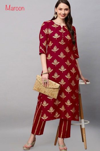 NEW ARIIVAL RAYON FOIL PRINTED TOP BOTTOM MAROON