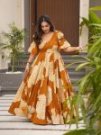 NEW ARRIVAL MUSLIN DIGITAL PRINTED GOWN WITH BOTTOM CASUAL WEAR WHOLESALE PRICE ETHNIC GARMENT (4)