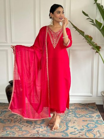 RICH LOOK ROMAN SIK EMBROIDERY WORK TOP BOTTOM WITH DUPATTA RED