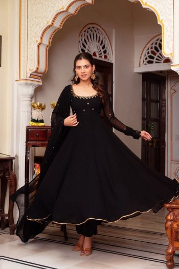 TRADITIONAL GEORGETTE LACE BORDER WITH HAND WORK GOWN BOTTOM WITH DUPATTA BLACK