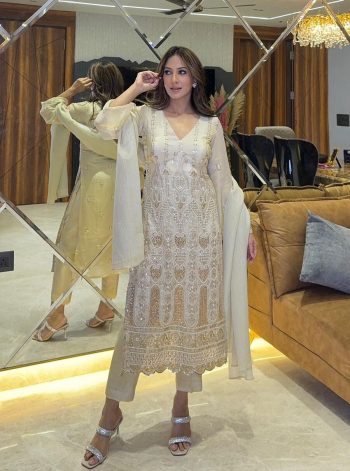 TRENDING GEORGETTE SEQUENCE EMBROIDERY BUTTI WORK TOP BOTTOM WITH DUPATTA WHITE