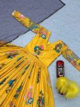 1DESIGNER COTTON DIGITAL PRINTED GOWN WITH DUPATTA FESTIVE WEAR WHOLESALE PRICE ETHNIC GARMENT (18)