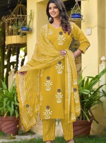 LATEST COTTON BLEND DIGITAL PRINTED TOP BOTTOM WITH DUPATTA YELLOW