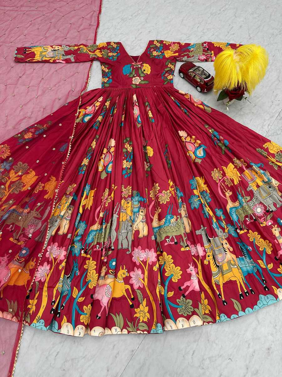 DESIGNER-COTTON-DIGITAL-PRINTED-GOWN-WITH-DUPATTA-FESTIVE-WEAR-WHOLESALE-PRICE-ETHNIC-GARMENT-7-1.jpeg