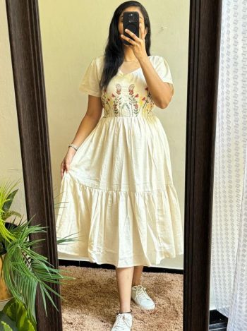 FANCY CORA COTTON FLOWER EMBROIDERY WORK ONE PIECE  OFF WHITE