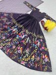 NEW ARRIVAL CREPE KALAMKARI PRINT MOTHER DAUGHTER GOWN DUPATTA SET FESTIVE WEAR WHOELSALE PRICE ETHNIC GARMENT (3)