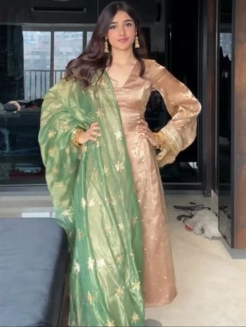 NEW ARRIVAL JIMMY CHOO SEQUENCE EMBROIDERY WORK AND ZALAR LACE WORK TOP BOTTOM WITH DUPATTA GREEN