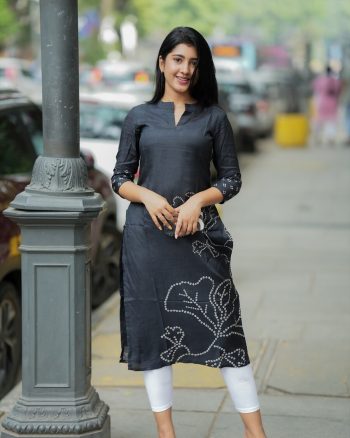NEW ARRIVAL SOFT COTTON DIGITAL PRINTED KURTI  GREY