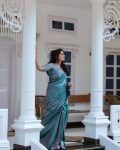 TRADTIONAL BANARASI SOFT SILK ZARI WEAVING WORK SAREE WITH UNSTITCHED BLOUSE PARTY WEAR WHOLESALE PRICE ETHNIC GARMENT (8)