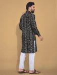 2NEW ARRIVAL SOFT COTTON MULTICOLOR FOIL PRINT MEN’S KURTA PAYJAMA FESTIVE WEAR WHOLESALE PRICE ETHNIC GARMENT (18)