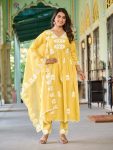 FANCY MASKA COTTON EMBROIDERY WORK TOP BOTTOM WITH DUPATTA FESTIVE WEAR WHOLESLAE PRICE ETHNIC GARMENT (3)