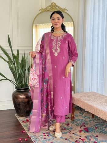 FASHIONABLE CHANDERI SILK EMBROIDERY CODING SEQUENCE WORK TOP BOTTOM WITH DUPATTA PINK
