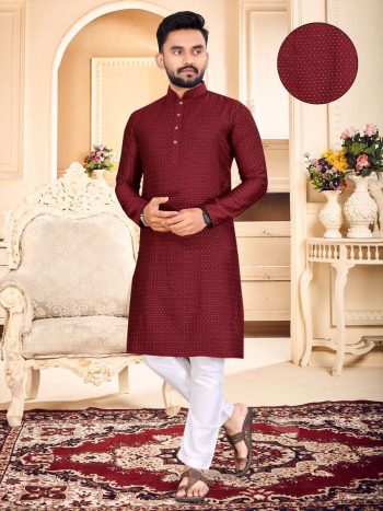 NEW ARRIVAL JACQUARD WEAVING BUTTI WORK MEN'S KURTA PAYJAMA MAROON