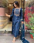 NEW ARRIVAL VISCOSE RAYON EMBROIDERY WORK TOP BOTTOM WITH DUPATTA PARTY WEAR WHOLESALE PRICE ETHNIC GARMENT (5)