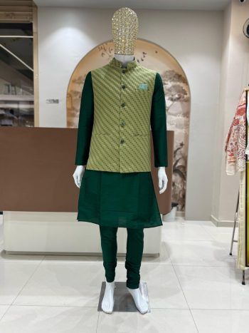 DESIGNER SILK JACQUARD MEN'S KURTA PAYJAMA WITH KOTI GREEN