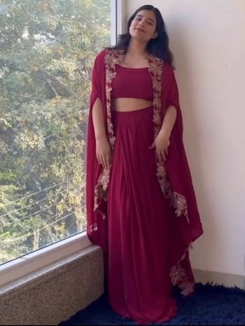 DESIGNER GEORGETTE PLAIN PALAZZO AND BLOUSE WITH EMBROIDERY WORK SHRUG PINK